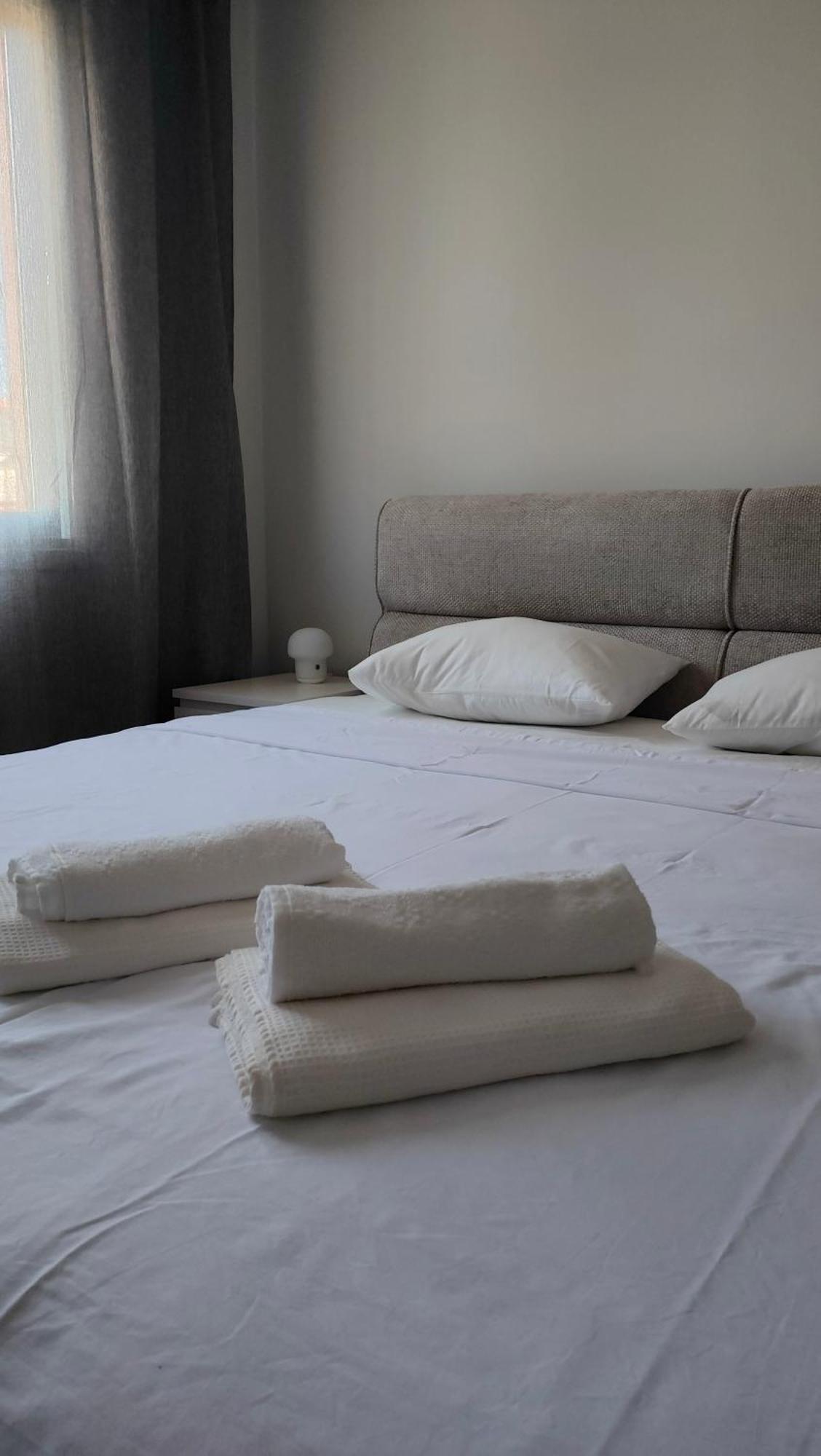 Two Bedroom Apartment With Pool Pafos Dış mekan fotoğraf